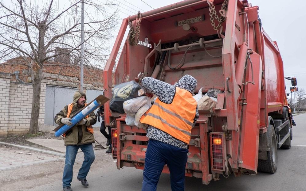 Срочный вывоз мусора в Прохладном в октябре