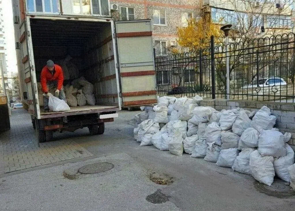 Вывоз мусора после переезда в Прохладном в октябре