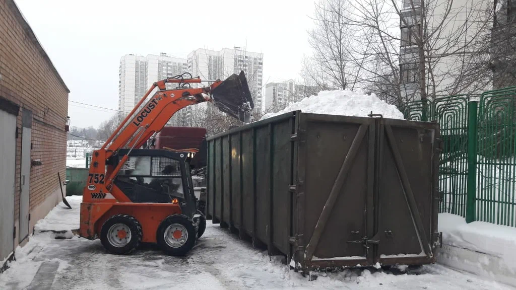 Вывоз снега контейнерами в Прохладном — цена от 3467 руб., заказать контейнер для снега в ПроМусор
